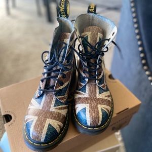 Dr. Martens (Air Wair) “Pascal/Union Jack” boots